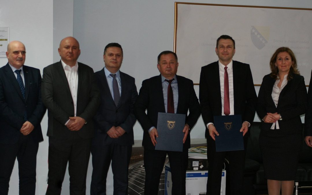 Potpisan Memorandum o razmjeni podataka između UIO i Carinske uprave Hrvatske